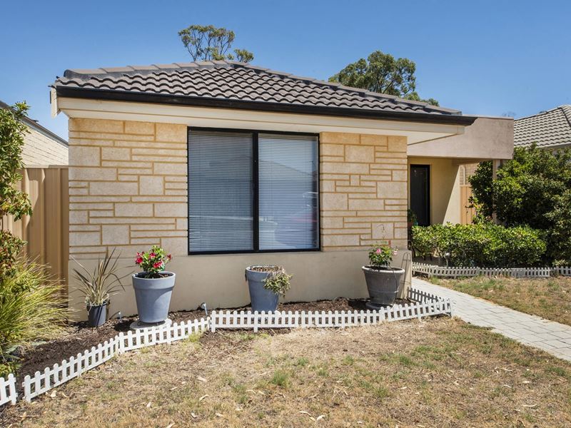 74 Baroness Rd, Baldivis WA 6171