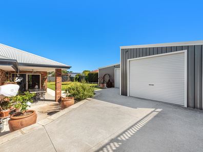 9 Ridge Boulevard, Baldivis WA 6171