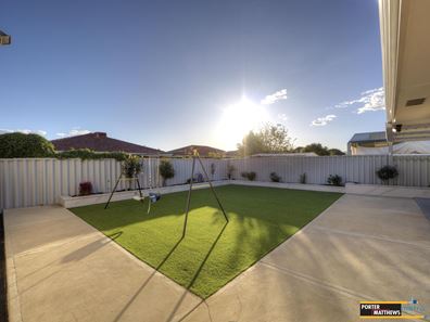 4 Greygum Rise, Kenwick WA 6107