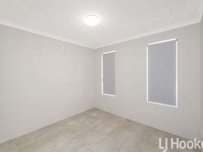 35 Gooljak Rise, Lakelands WA 6180