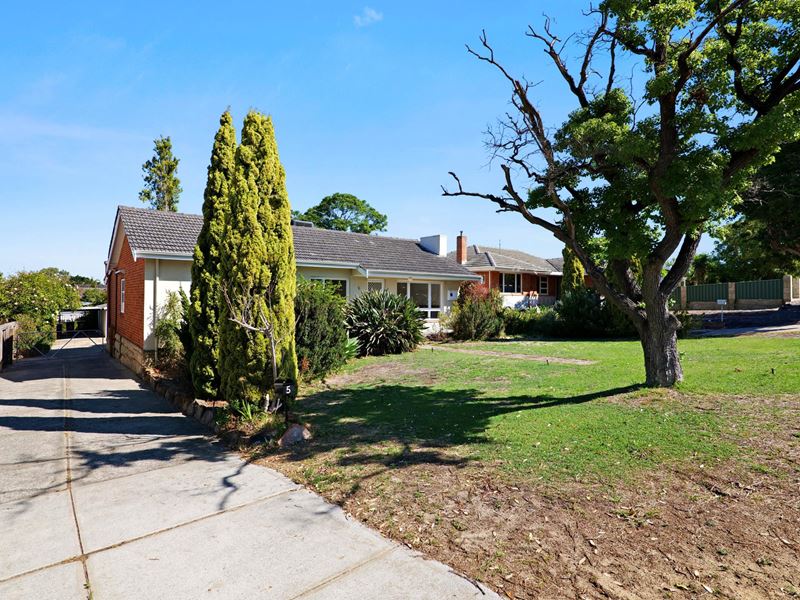 5 Hakea Road, Woodlands