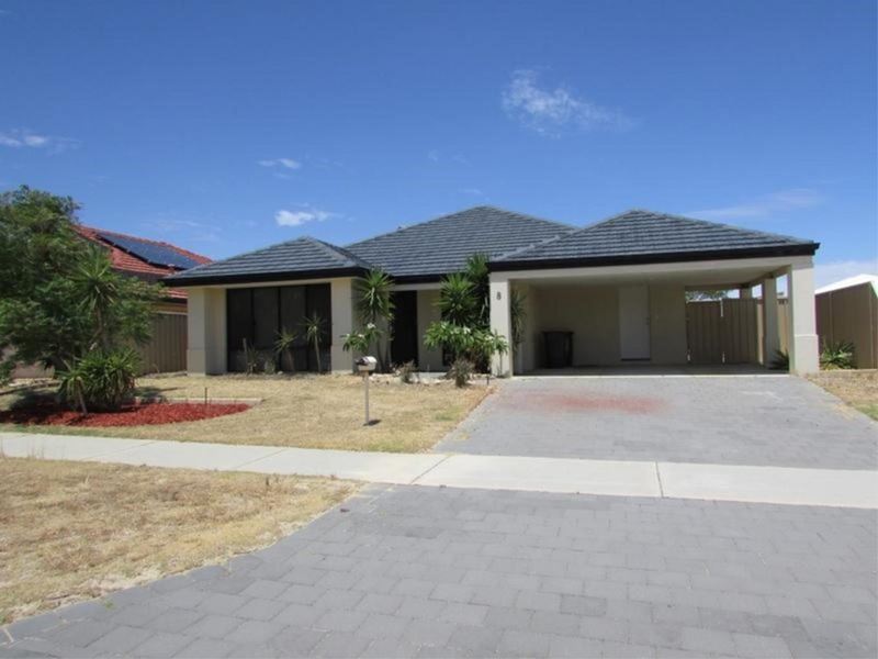 8 Rathkeale Boulevard, Ridgewood