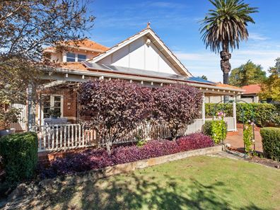 52 Clifton Crescent, Mount Lawley WA 6050