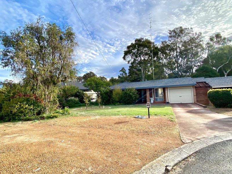 7A Folkstone Court, Waroona WA 6215