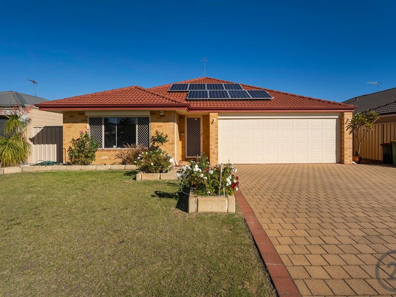 18 Greenacre Street, Pinjarra WA 6208