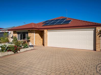 18 Greenacre Street, Pinjarra WA 6208