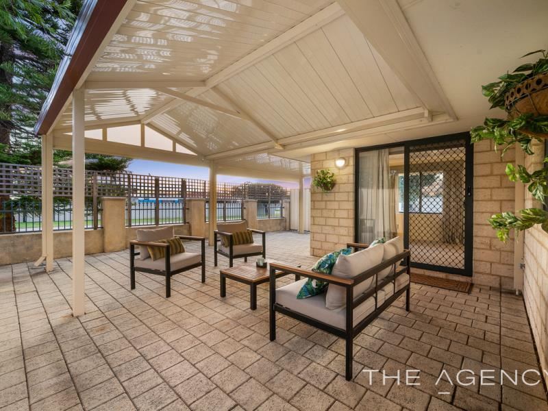 8/25 Abbey Road, Armadale