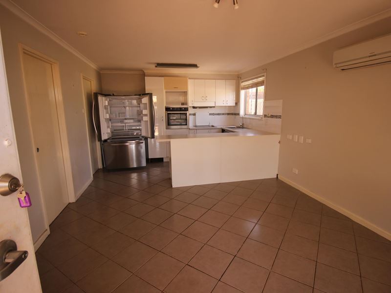 21B Boogalla Crescent, South Hedland