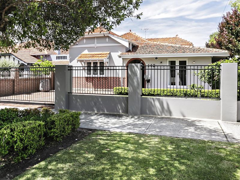142 Tenth Avenue, Inglewood