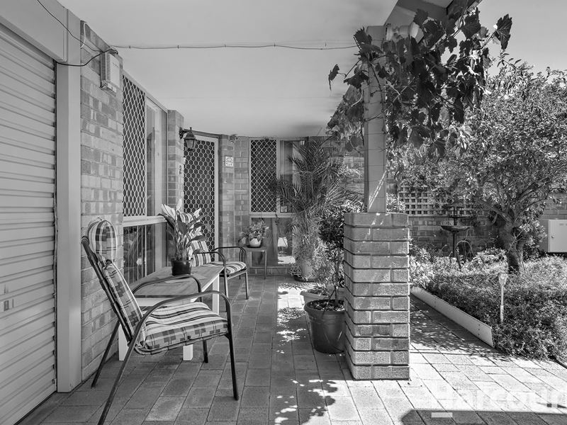 2/13A Rockford Street, Mandurah