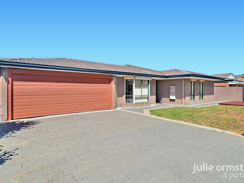 8 Pebblewood Road, Woodvale