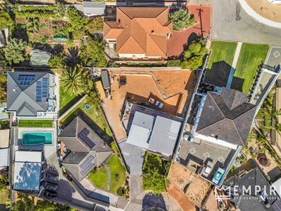 18A Ellement Parade, Coogee WA 6166