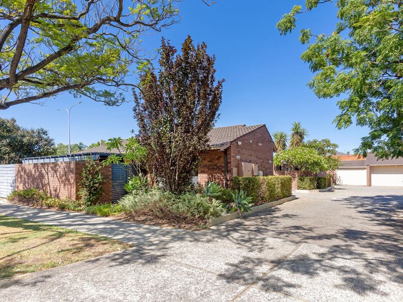 1/832 Canning Highway, Applecross
