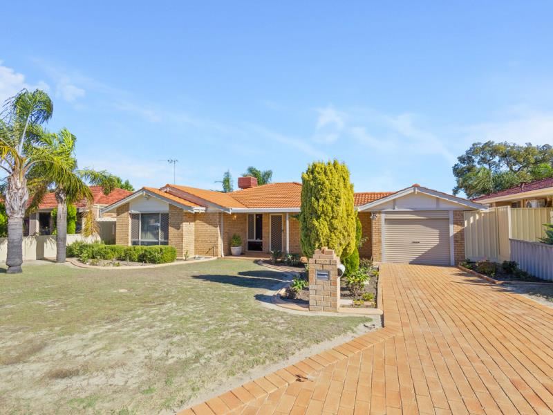 4 Boab Court, Alexander Heights WA 6064