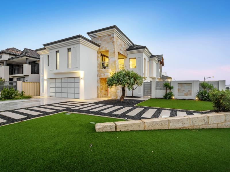 18 Romano Crescent, Iluka