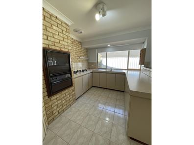 2A Bellbird Lane, Ballajura WA 6066