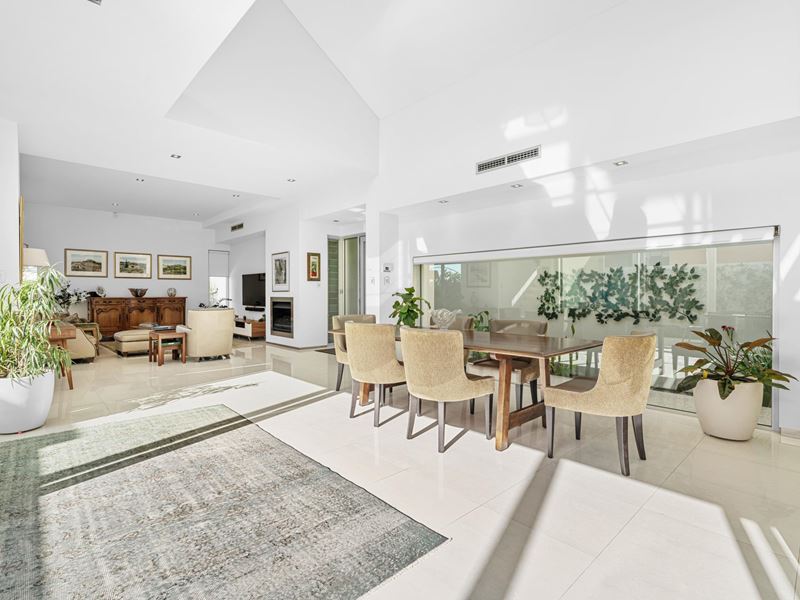 10A Devon Road, Swanbourne
