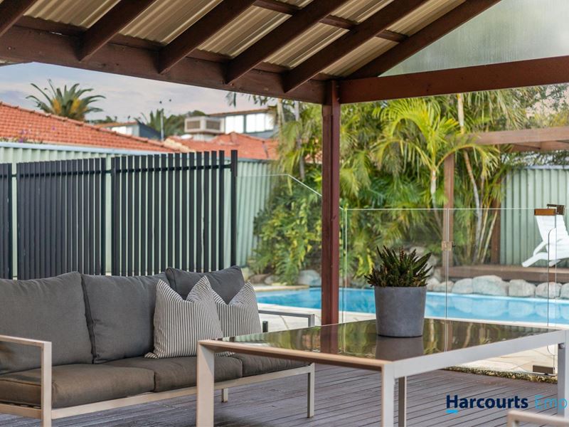 8 Stewart Street, Scarborough