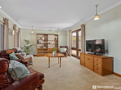 3 Rummer Way, Bateman WA 6150