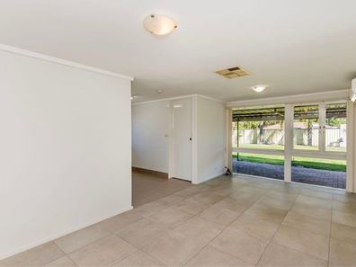 12 Monarch Court, Wanneroo WA 6065