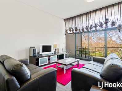 Unit 20/124 Mounts Bay Road, Perth WA 6000