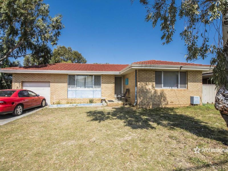 24 Petchell Street, Rangeway WA 6530