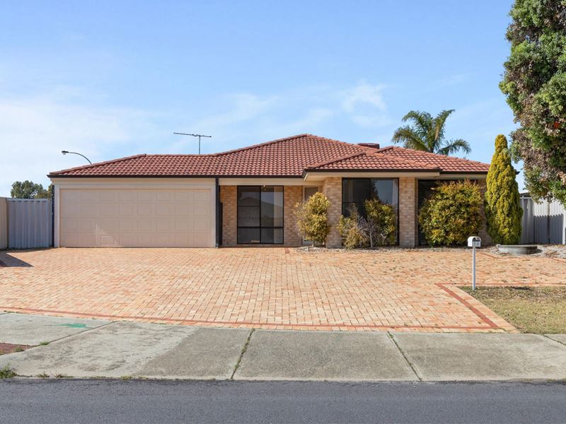 12 Armistice Way, Warnbro WA 6169