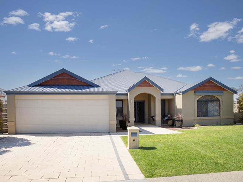 56 Currawong Drive, Broadwater