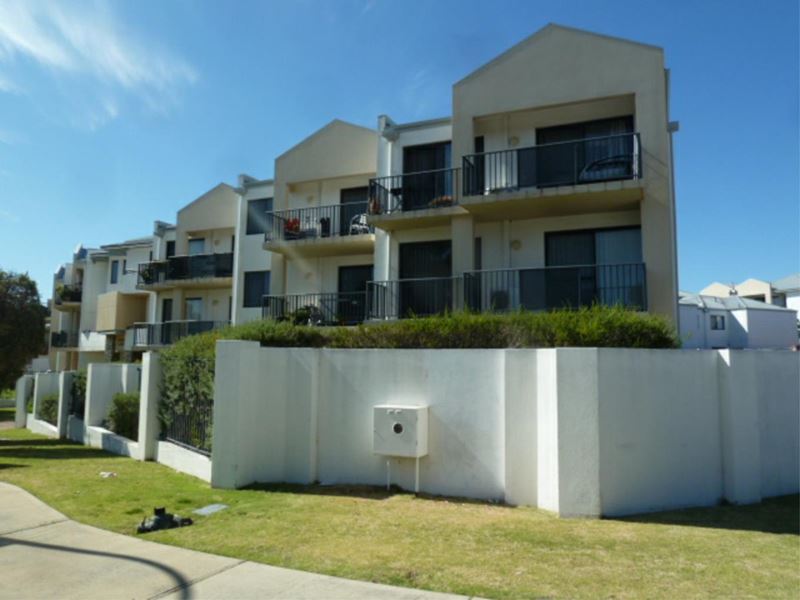 4/17 Southdown Place, Thornlie