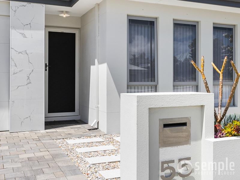 55 Hanbury Loop, Success