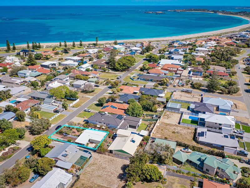 30A Gloucester Avenue, Shoalwater WA 6169