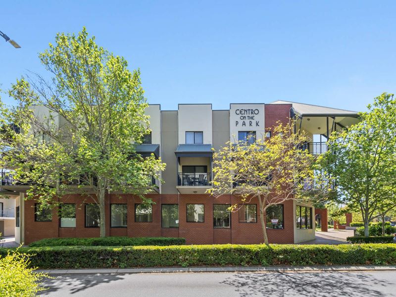 13/2 Centro  Avenue, Subiaco WA 6008