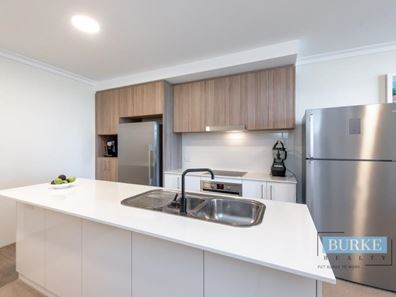 8/62 Revitalise Circuit, Craigie WA 6025