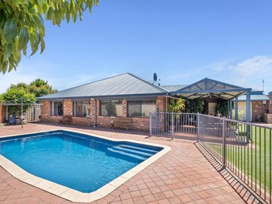 9 Saltram Turn, Canning Vale WA 6155