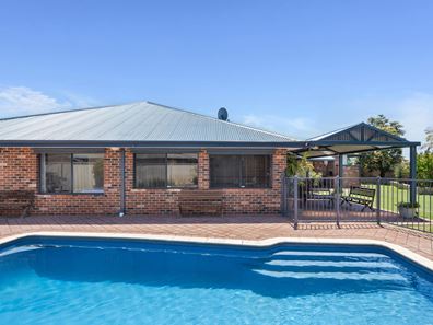 9 Saltram Turn, Canning Vale WA 6155