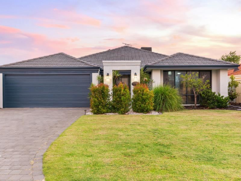 4 Wittecarra Crescent, Port Kennedy