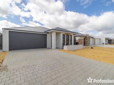 15 Trotter Street, Forrestdale WA 6112