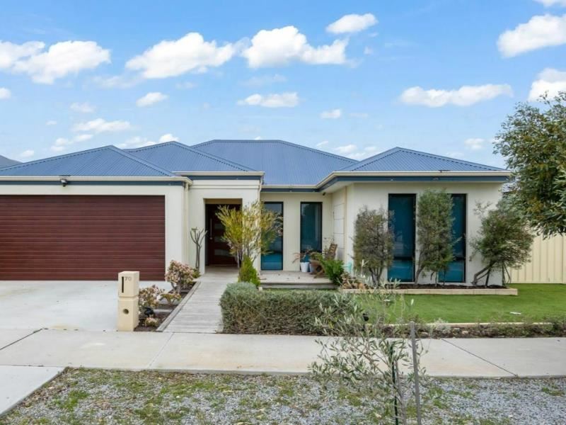 70 Parktree Avenue, Yanchep WA 6035