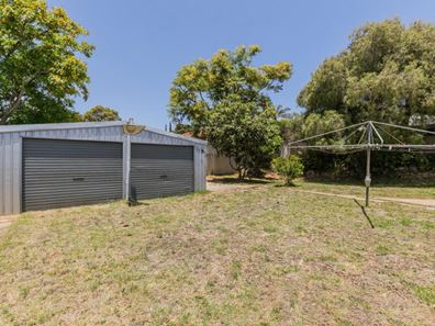 56 Sulphur Road, Parmelia WA 6167