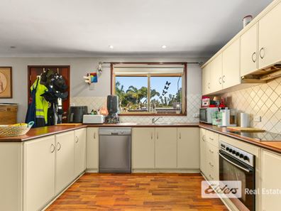 44 Prinsep Street, Collie WA 6225