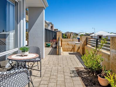 18 Goulburn Road, Baldivis WA 6171