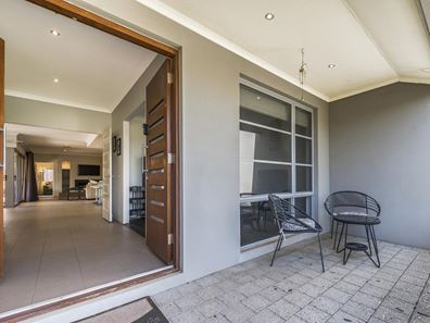 6 Karridale Vista, Ellenbrook WA 6069