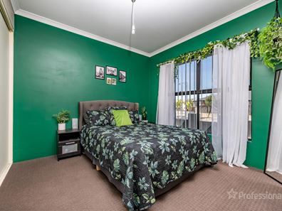 43 Carmathen Avenue, Butler WA 6036