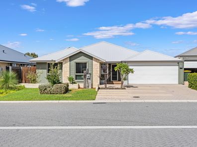 15 Tully Parade, Ellenbrook WA 6069