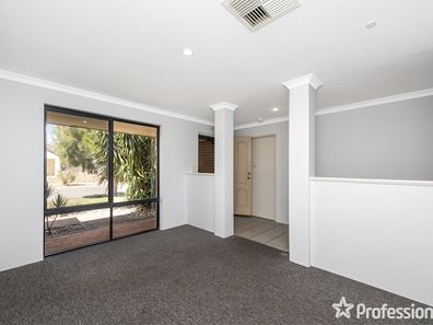 6 Silverpan Way, Byford WA 6122