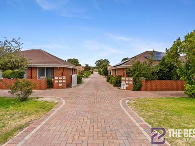 4/42 Merrifield Avenue, Kelmscott WA 6111