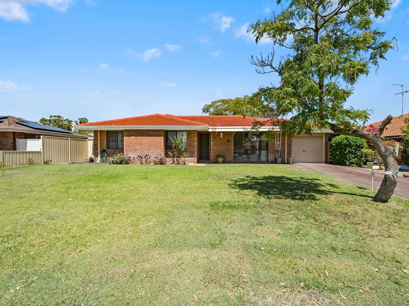 11 Manildra Drive, Dudley Park WA 6210