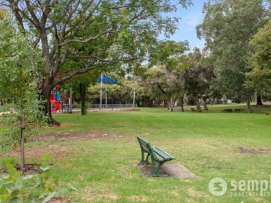 1/3 Hobart Place, Willetton WA 6155