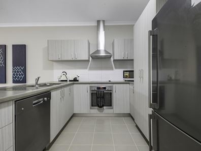 15 Bowerbird Drive, Nickol WA 6714