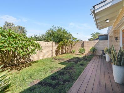 9a Maritana Road, Kallaroo WA 6025